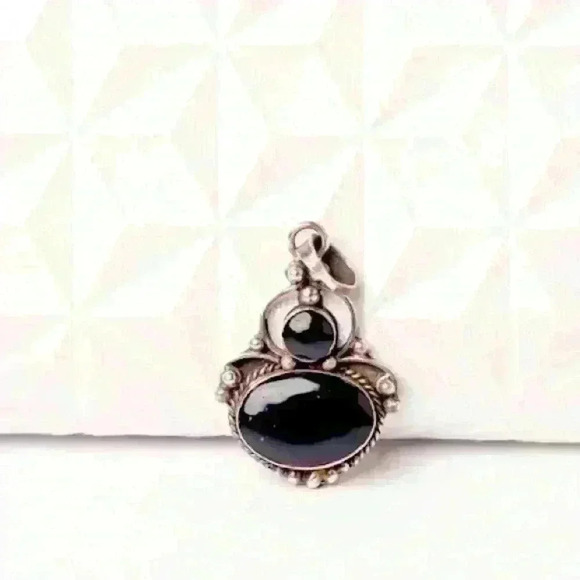Goth Gorgeous Black Onyx sterling silver Pendant NWT - Picture 3 of 10
